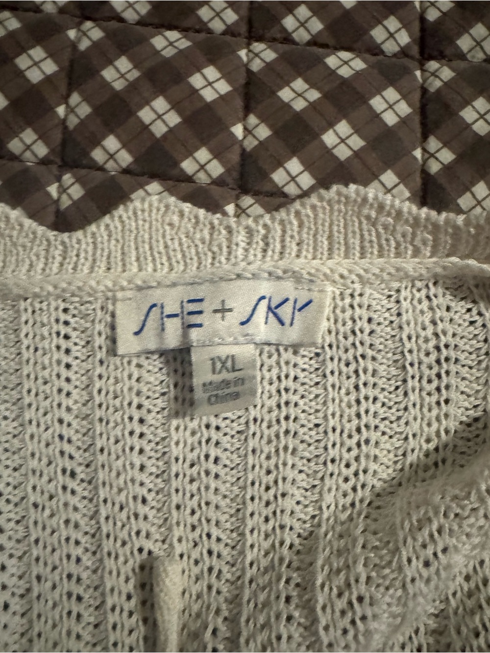 She + Sky Cream Ribbed Tie-Front Tank Top - Picture 3 of 3